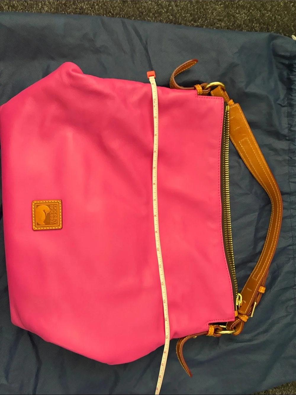 LIKE NEW - DOONEY & BOURKE - McKenzie Hobo - Pink
